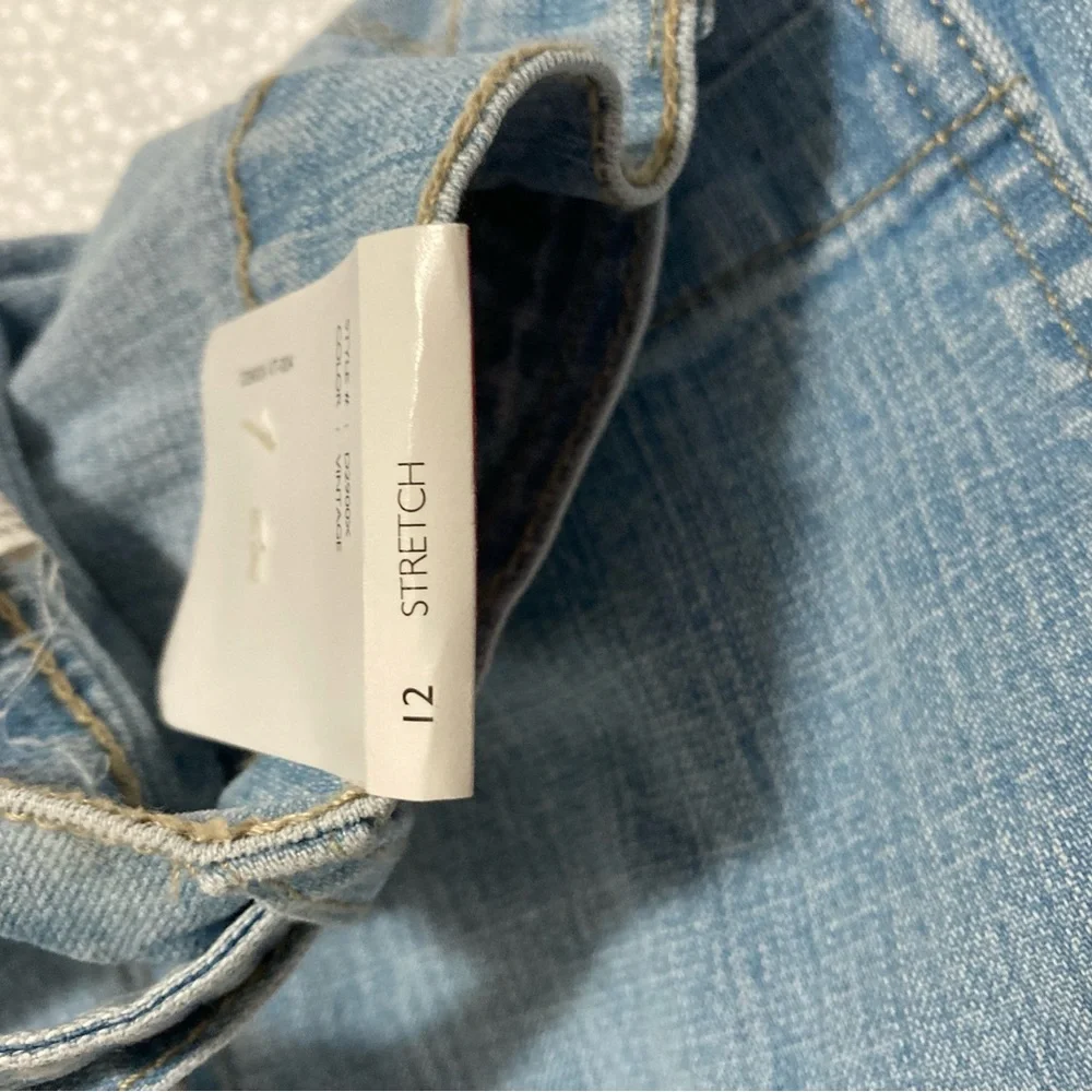 Gloria Vanderbilt women jean shorts Size 12 NWT - Picture 9 of 10